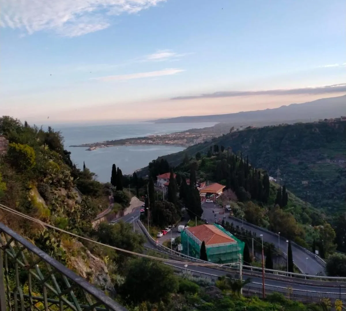 Villa Anna Al Duomo تاورمينا إيطاليا